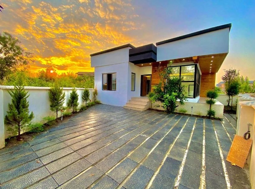 خرید ویلا 230 متری شهرکی نما مدرن | ۲۳۰ متر