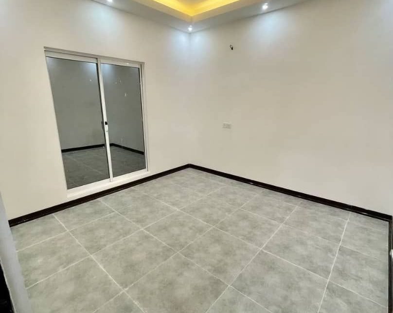 خرید ویلا 230 متری شهرکی نما مدرن | ۲۳۰ متر