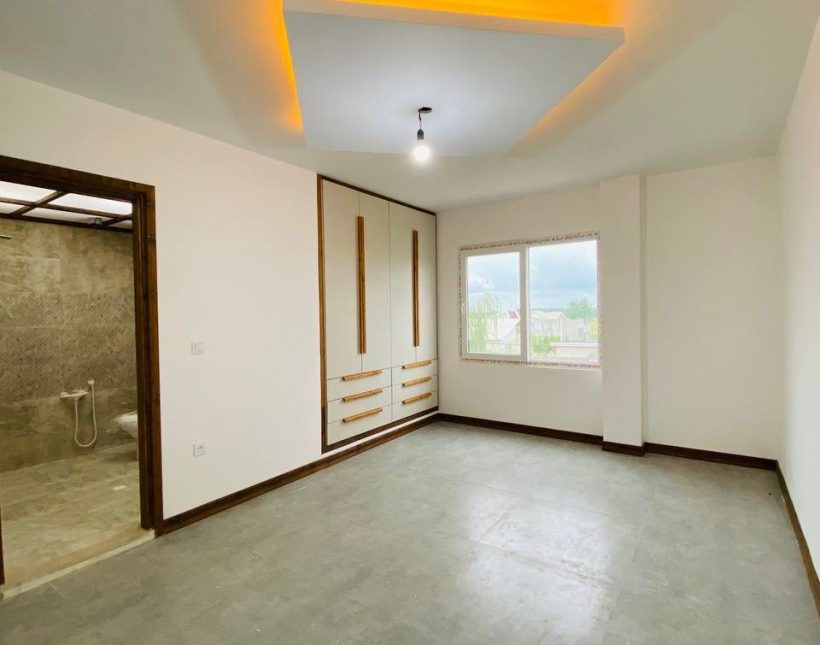 خرید ویلا 250 متری نما مدرن سند دار | ۲۵۰ متر