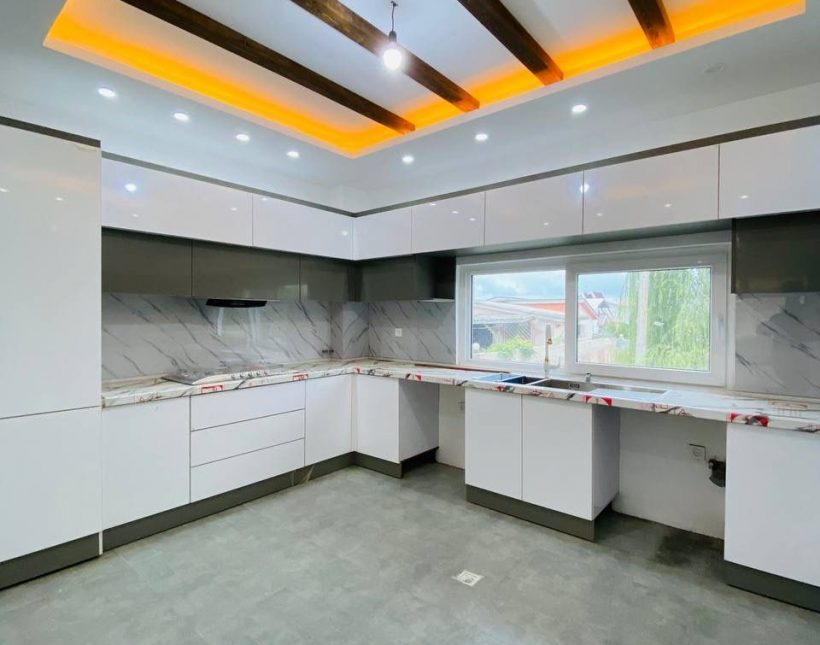 خرید ویلا 250 متری نما مدرن سند دار | ۲۵۰ متر