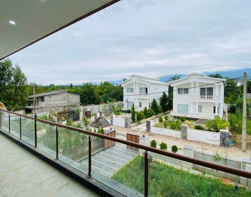 خرید ویلا 250 متری نما مدرن سند دار | ۲۵۰ متر