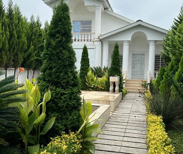 فروش ویلا نیم پیلوت جاده دریا 250 متری | ۲۵۰ متر