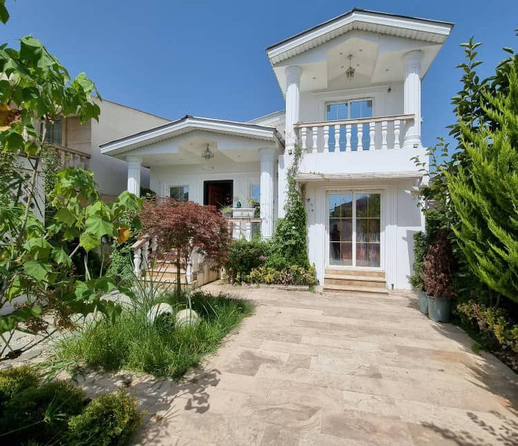 فروش ویلا 250 متری سند دار چمستان | ۲۵۰ متر