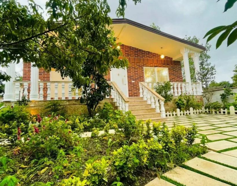 فروش ویلا باغ 300 متری در شمال | ۳۰۰ متر