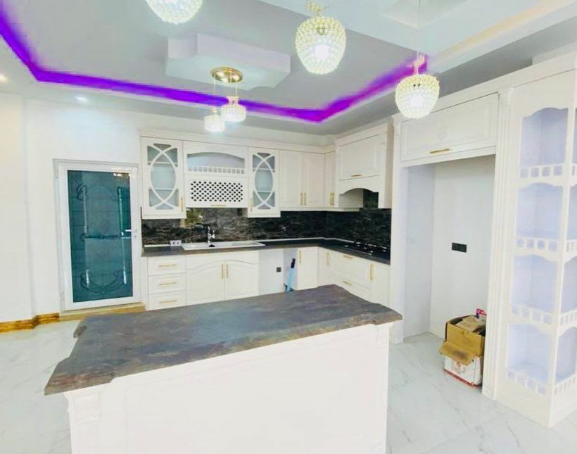 خرید ویلا دوبلکس نما سنگ منطقه سعادت آباد | ۵۰۰ متر