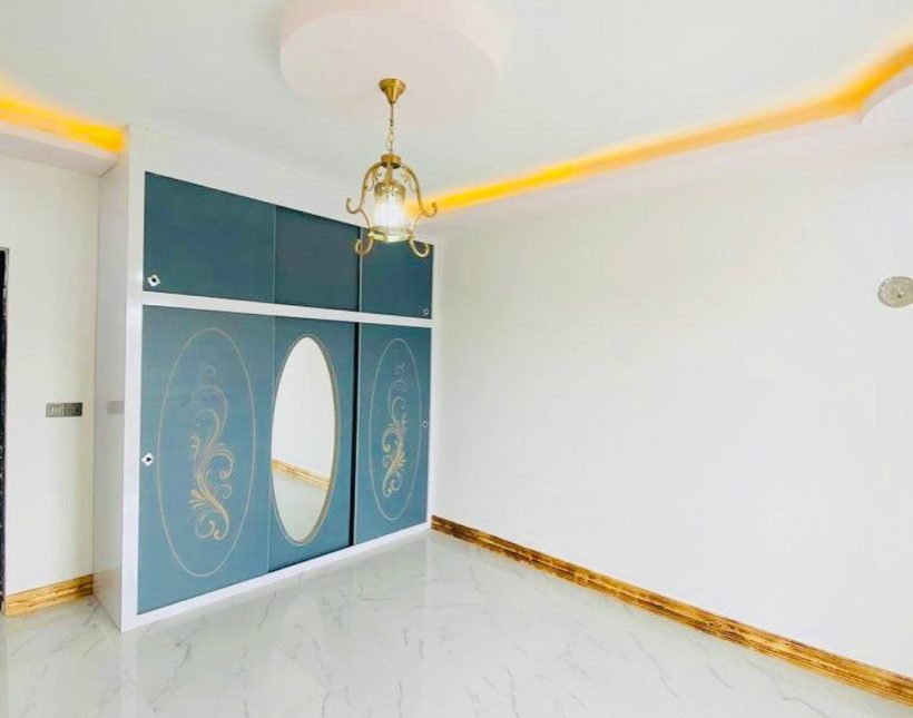 خرید ویلا دوبلکس نما سنگ منطقه سعادت آباد | ۵۰۰ متر