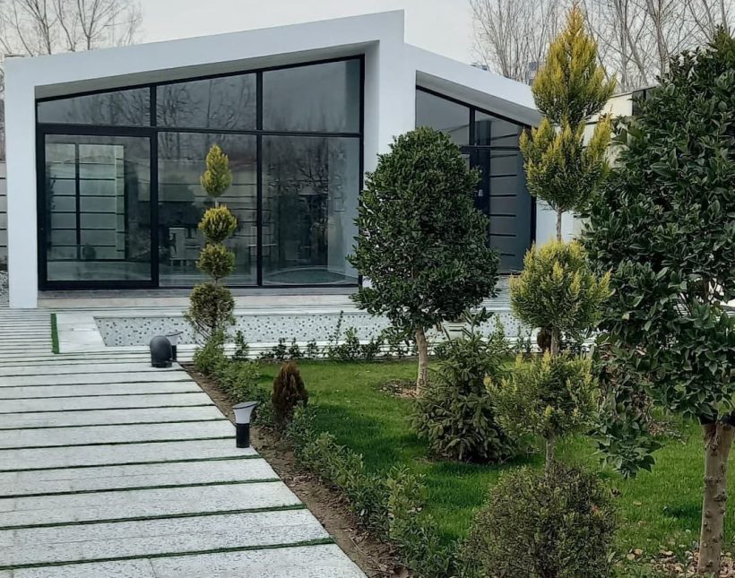 خرید ویلا 300 متری جنگلی نما مدرن | ۳۰۰ متر