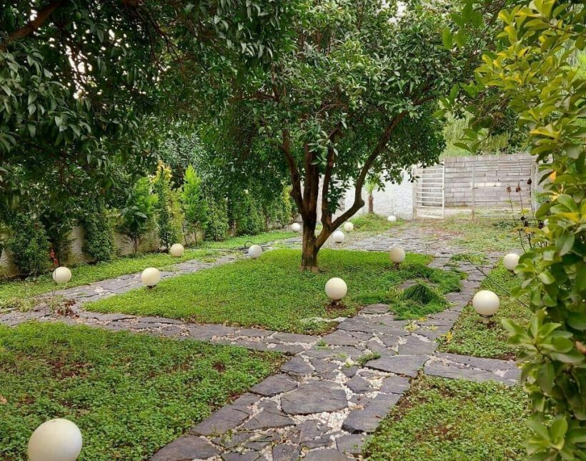 خرید ویلا باغ کلاسیک 300 متری مبله کامل شهرکی جنگلی | ۳۰۰ متر