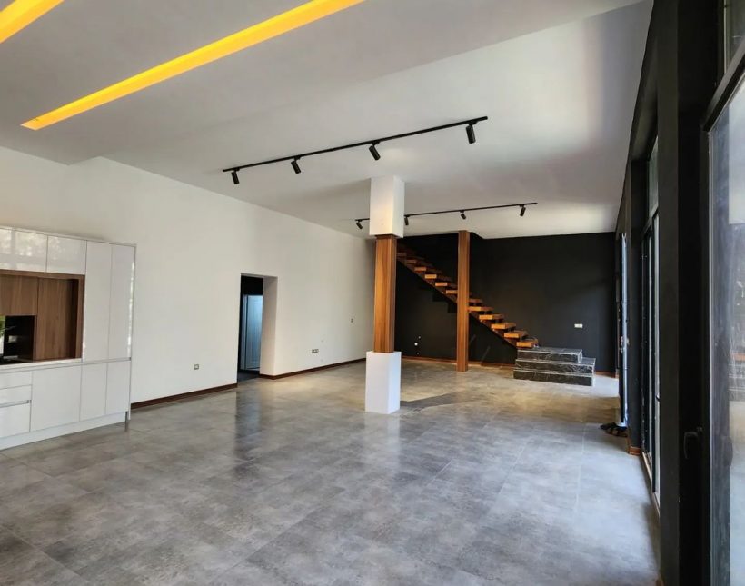خرید ویلا مدرن مهندسی ساز 550 متری | ۵۵۰ متر