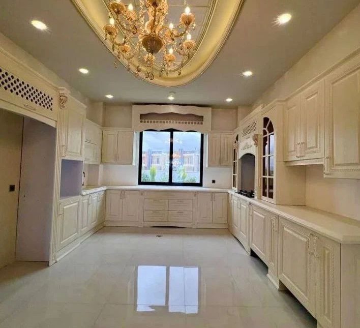 خرید کاخ ویلا استخر دار در چمستان | 700 متر