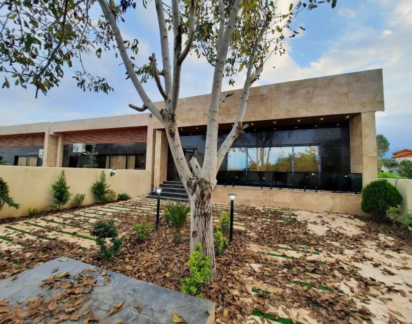 خرید ویلا همکف مدرن 200 متری شهرکی | 200 متر