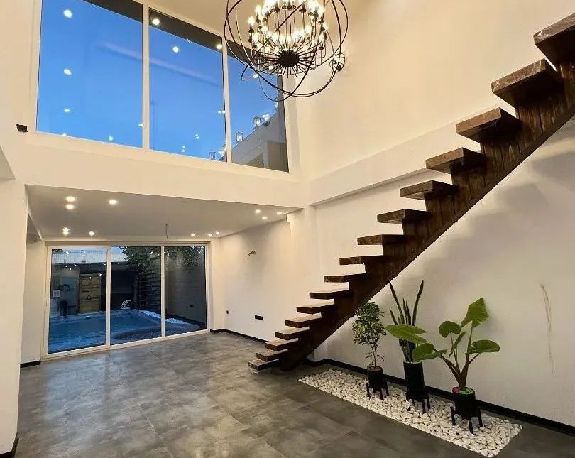 فروش ویلا دوبلکس نما مدرن با ویو جنگل | 320 متر