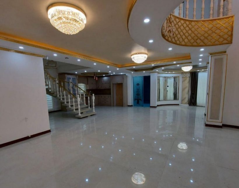 فروش ویلا کاخ 450 متری نما خلیجی سند تک برگ در نور | ۴۵۰ متر