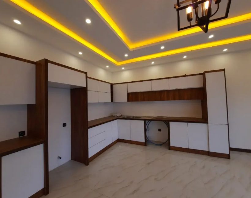 خرید ویلا همکف مدرن 200 متری شهرکی | 200 متر