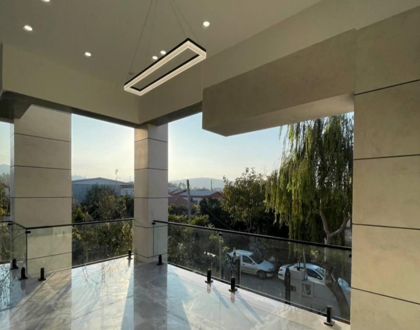 فروش ویلا 330 متری نما مدرن شهرکی | 330 متر