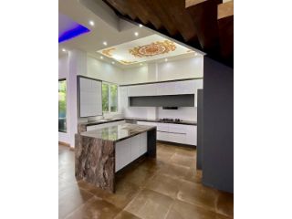 خرید ویلا 320 متری نما مدرن استخر دار | 320 متر