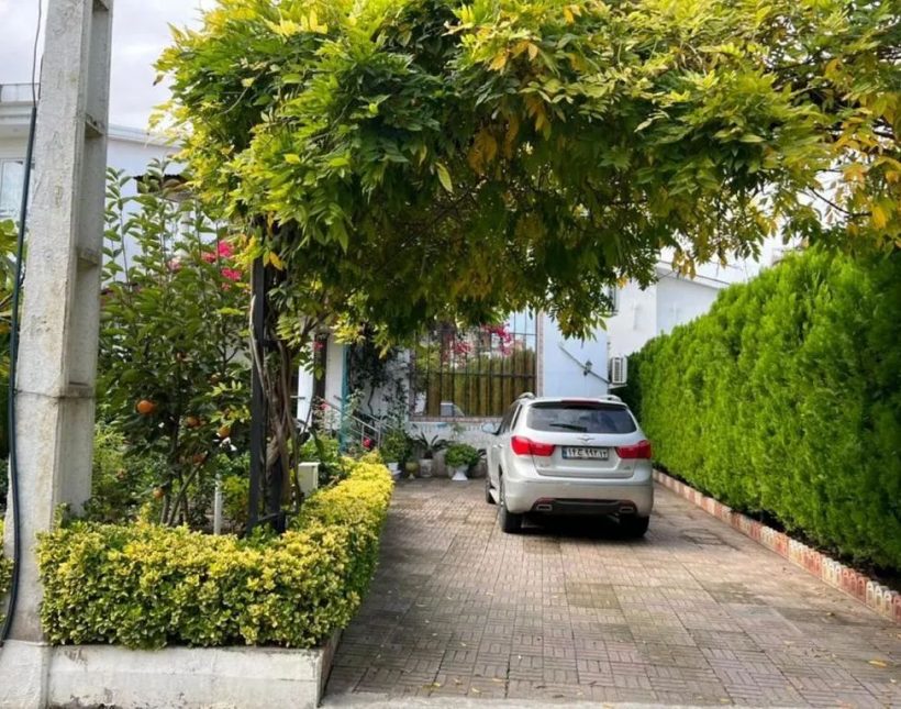 خرید ویلا باغ 350 متری مبله با سند تک برگ | ۳۵۰ متر