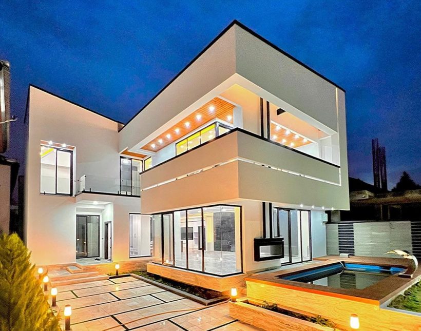 خرید ویلا روف و استخر دار 300 متری جاده‌ دریا | ۳۰۰ متر