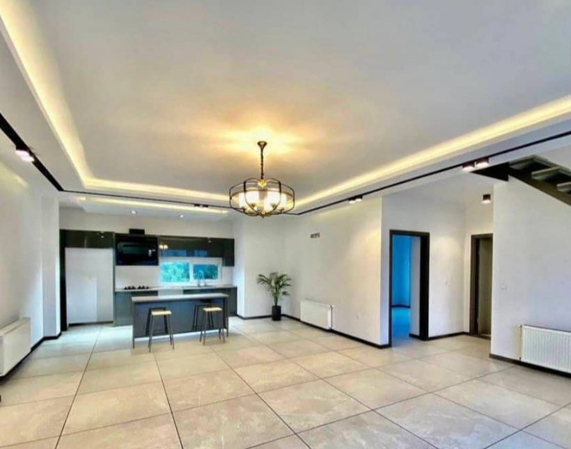 خرید ویلا مدرن 250 متری شهرکی چمستان | ۲۵۰ متر