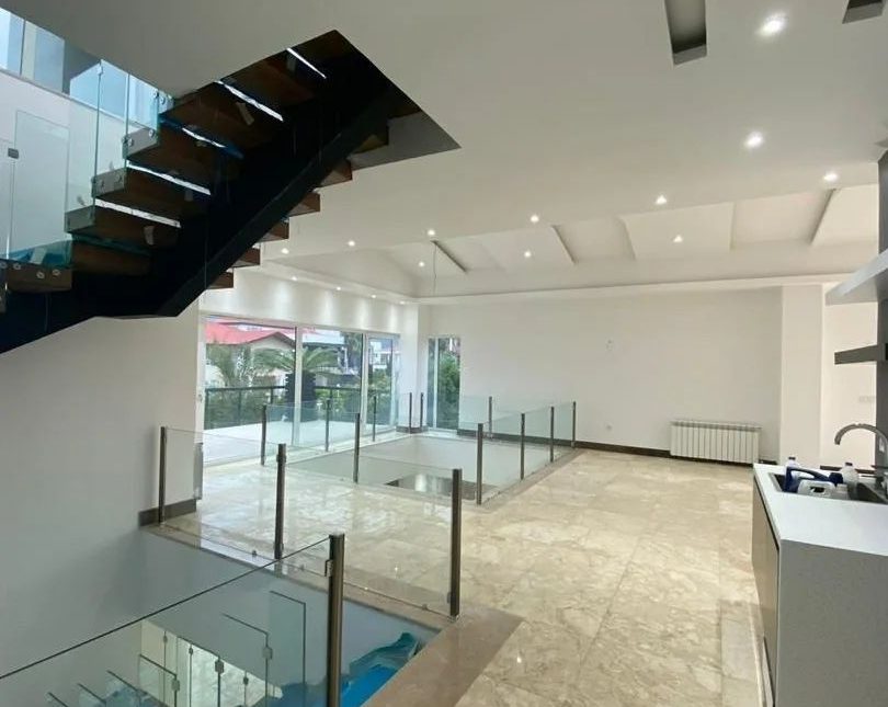 خرید ویلا مدرن 480 متری فول هوشمند واقع در منطقه برند | ۴۸۰ متر