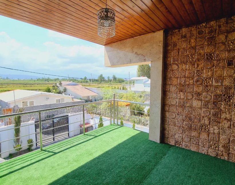 خرید ویلا نیم پیلوت سند تک‌ برگ شهرکی منطقه برند جنگلی | 270 متر