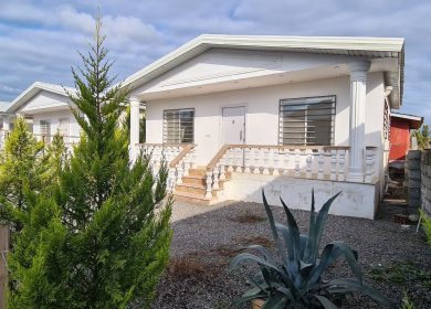 خرید ویلا 200 متری جنگلی مبله سند دار | 200 متر