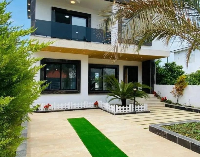 خرید ویلا دوبلکس مدرن نما کلاسيک 300 متری | ۳۰۰ متر