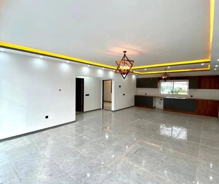خرید ویلا فلت مدرن در منطقه‌ چمستان 220 متری | ۲۲۰ متر