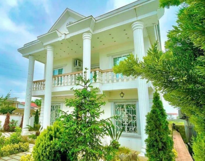 فروش ویلا باغ نما رومی جنگلی با سند تک برگ | 320 متر