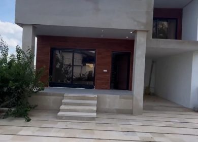 خرید نیم پیلوت شهرکی سند دار شیک | ۲۵۰ متر