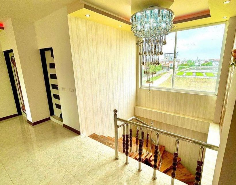 فروش ویلا باغ نما رومی جنگلی با سند تک برگ | 320 متر