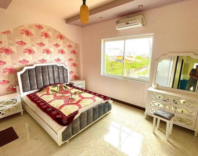 فروش ویلا باغ نما رومی جنگلی با سند تک برگ | 320 متر