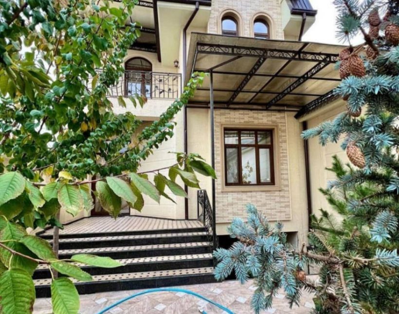 خرید ویلا نما انگلیسی 400 متری مبله کامل نور | 400 متر