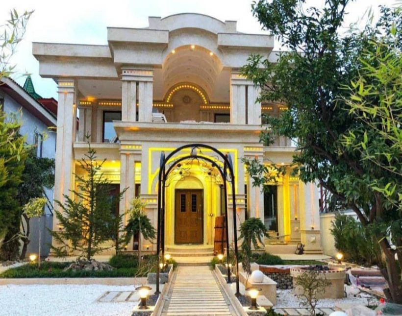 خرید ویلا نما سنگ کلاسیک 300 متری سند دار جنگلی نور | 300 متر