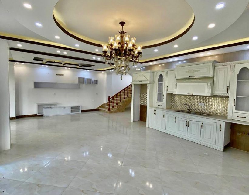 کاخ ویلا استخر دار 350 متری شهرکی جنگلی سند تک برگ | 350 متر