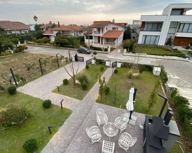 فروش ویلا 450 متری دوبلکس نما مدرن شهرکی | 450 متر