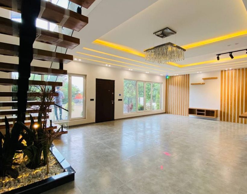 خرید ویلا نوساز سعادت آباد | ۲۱۰ متر