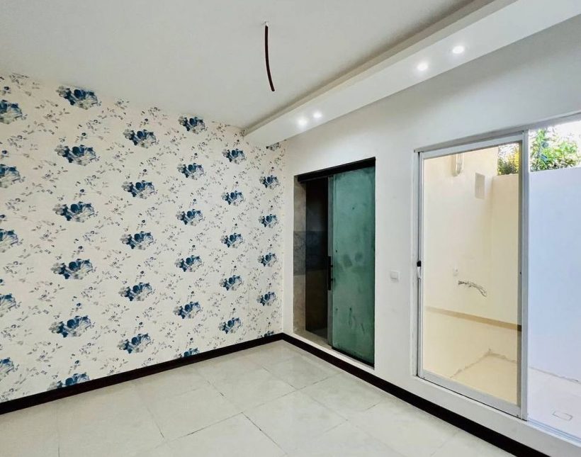 فروش ویلا شهرکی 180 متری | ۱۸۰ متر