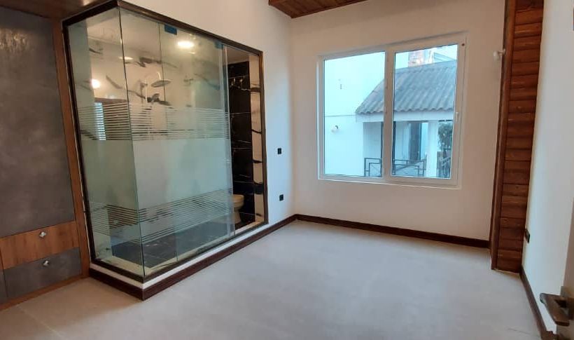 فروش ویلا دوبلکس 300 متری نما مدرن | 300 متر