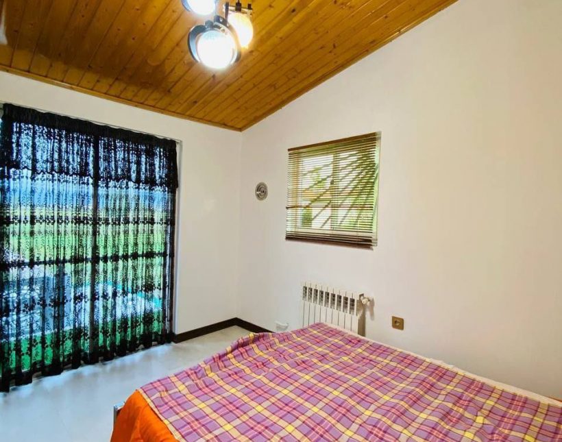 خرید ویلا مدرن با نمای داخلی چوب | ۲۷۰ متر