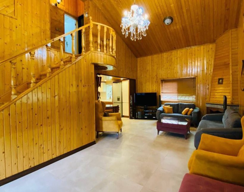 خرید ویلا مدرن با نمای داخلی چوب | ۲۷۰ متر