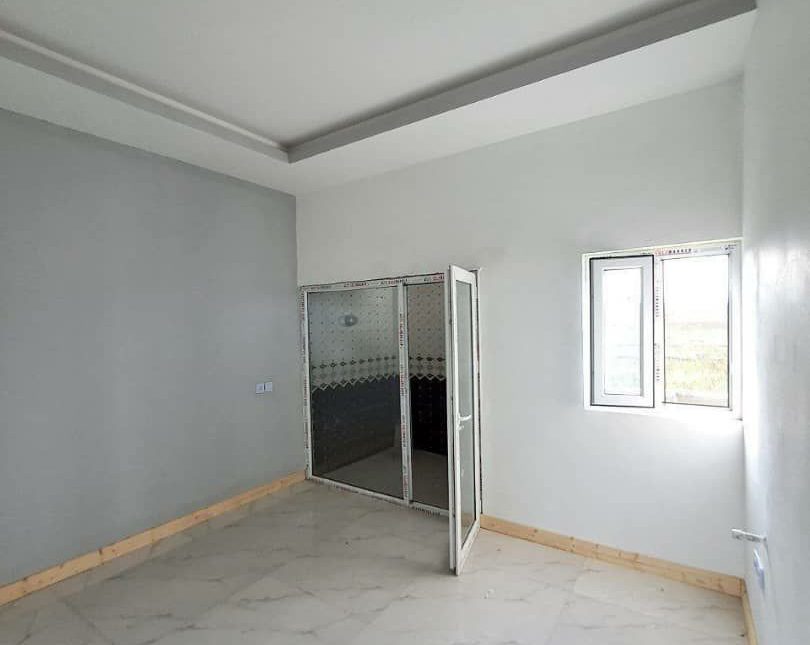 فروش ویلا همکف مدرن 180 متری | 180 متر