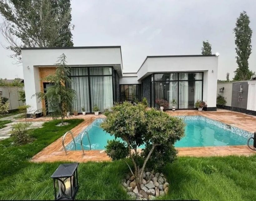 خرید ویلا همکف مدرن استخر دار مهندسی ساز | 300 متر