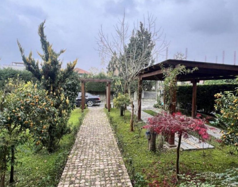 خرید ویلا باغ نما انگلیسی 450متری در نور | 450 متر