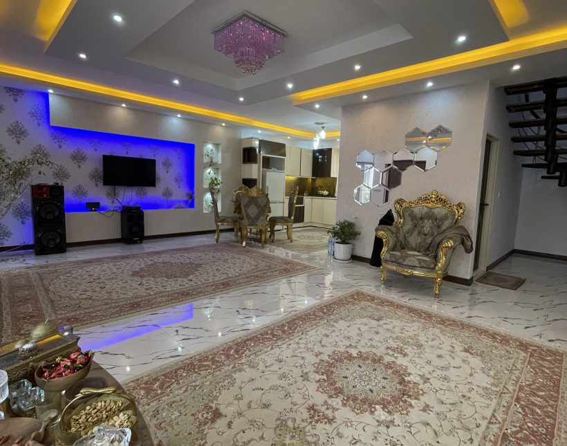 خرید ویلا 300 متر شهركی شخصی ساز | 300 متر