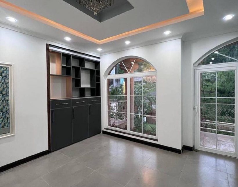 خرید ویلا 400 متری نما سنگ پای جنگل های میرنا | 400 متر
