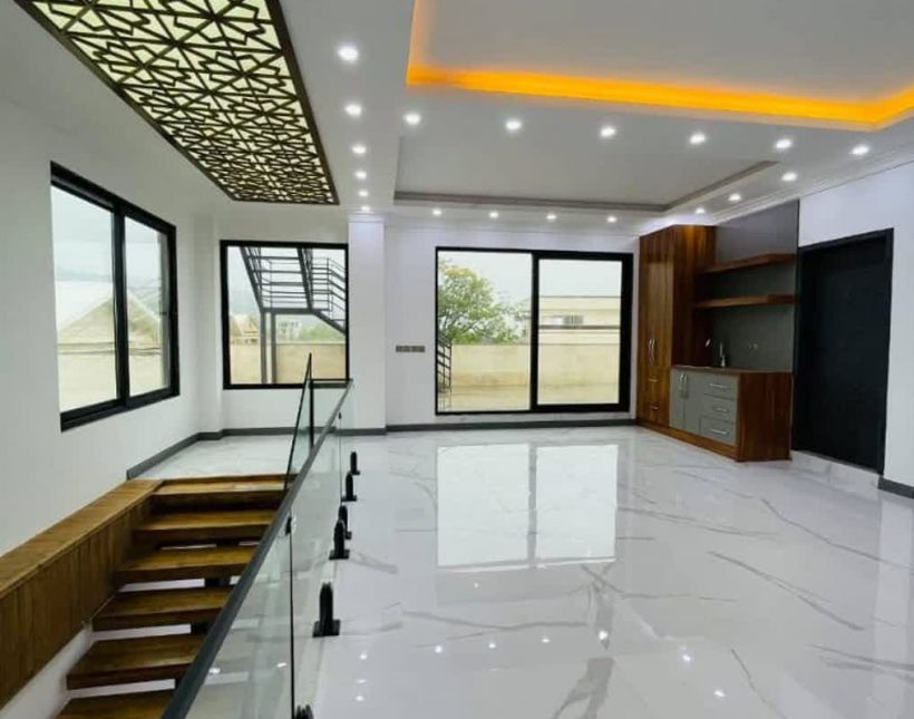 خرید ویلا مدرن 450 متری با استخر 4 فصل | 450 متر