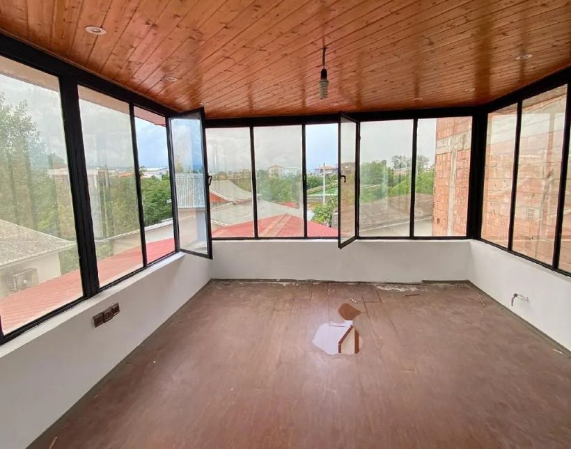 خرید ویلا شهرکی 140 متر بنا نیم پیلوت سند دار | 300 متر