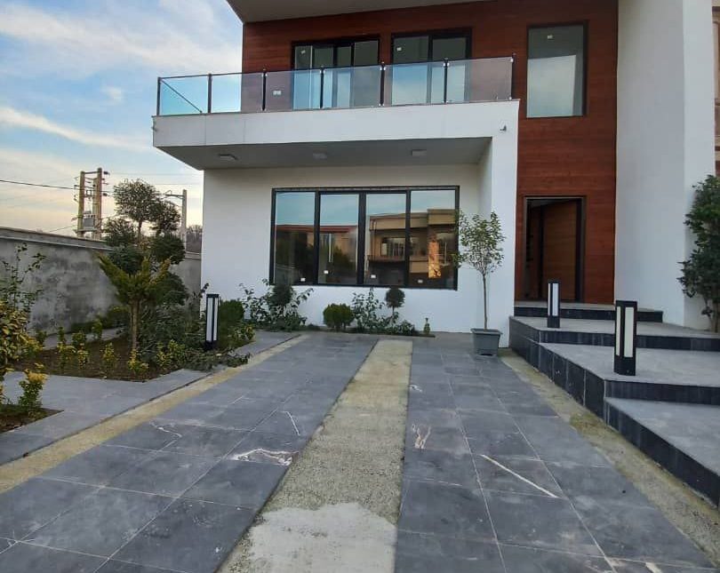 خرید ویلا دوبلکس شهرکی 200 متر بنا نوساز امیرآباد | 250 متر