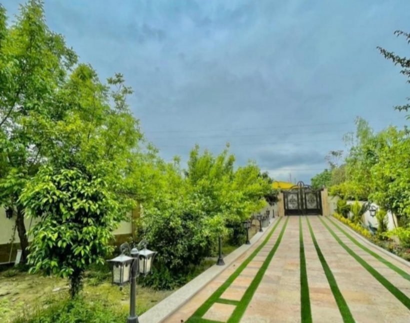 خرید ویلا باغ 300 متری استخر دار منطقه جنگلی | ۳۰۰ متر